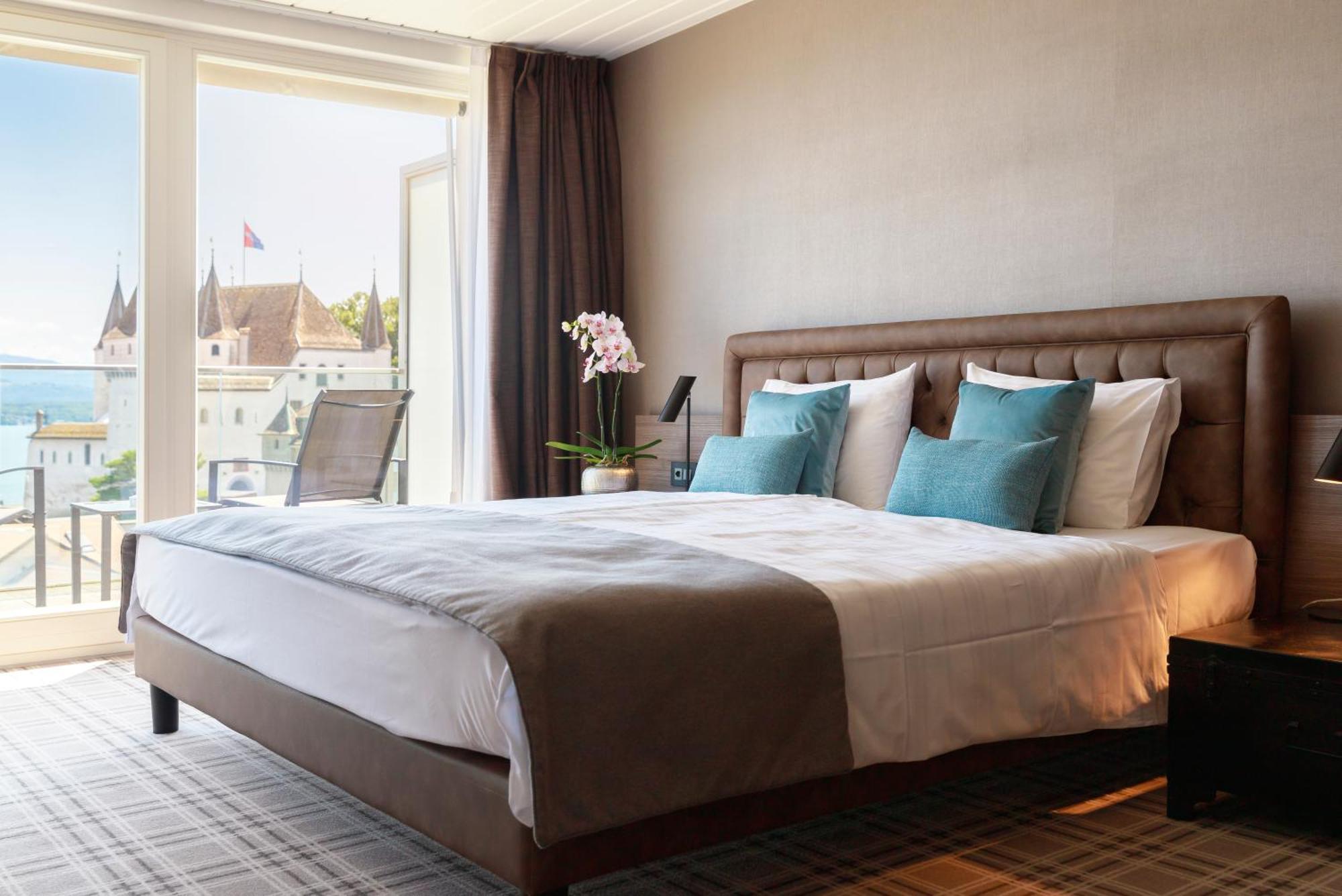Ambassador Boutique Hotel Ньон Экстерьер фото