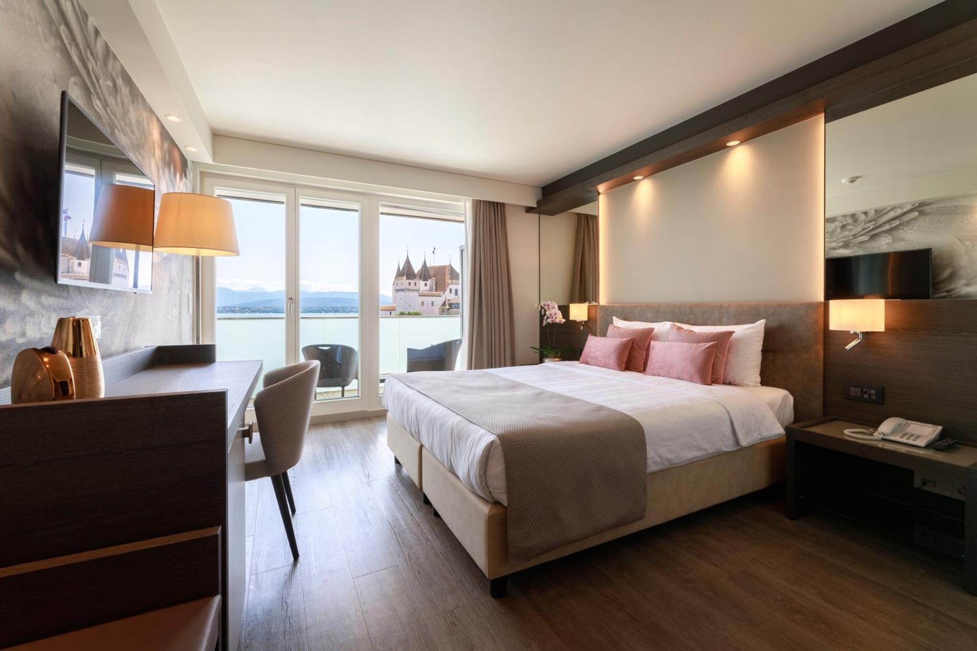 Ambassador Boutique Hotel Ньон Экстерьер фото